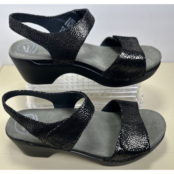 Women's Dansko Sonnet Black Shimmer Sandals EU 39 US 8.5 Comfort Support Shoes - Picture 1 of 11